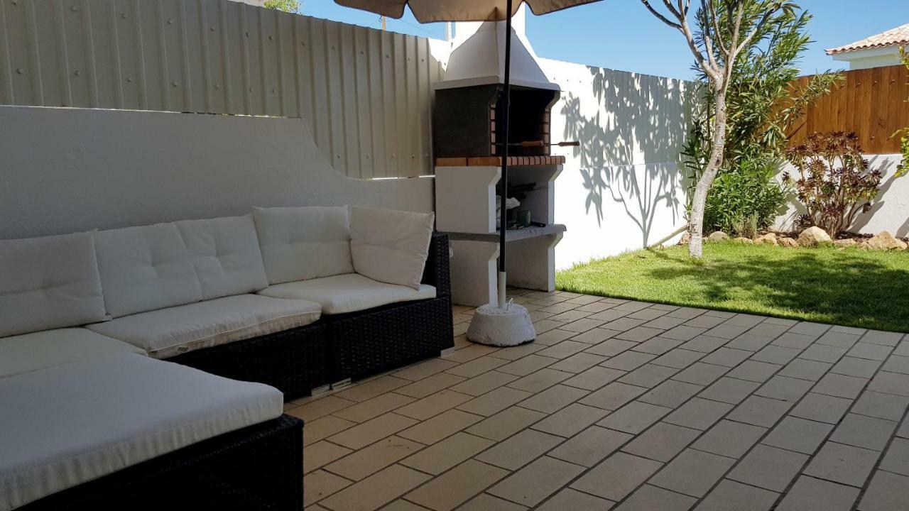 Magnific Studio With A Cozy Garden, 5 Minutes To The Beach Albufeira Kültér fotó